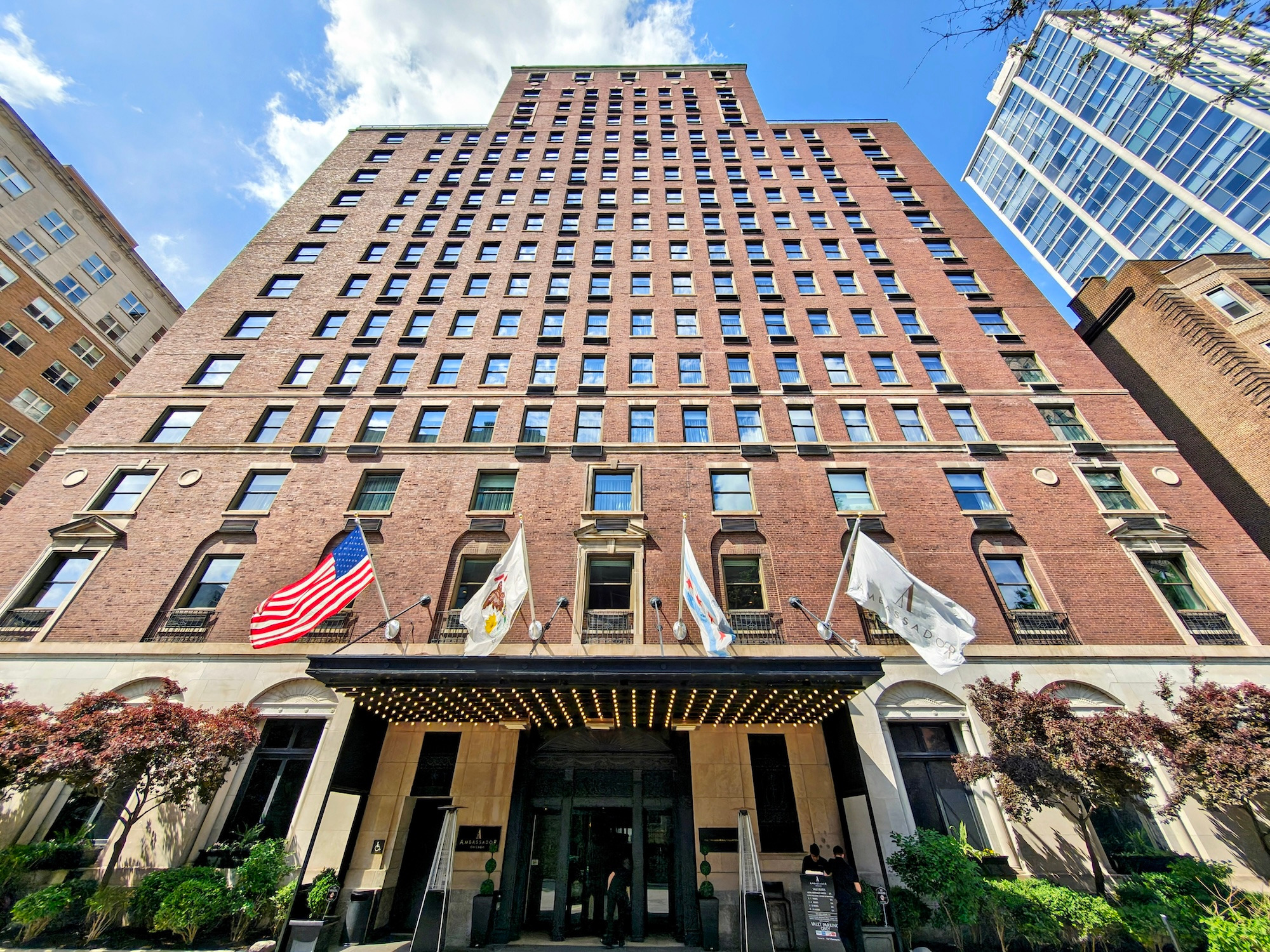 Exterior of Ambassador Gold Coast in Chicago