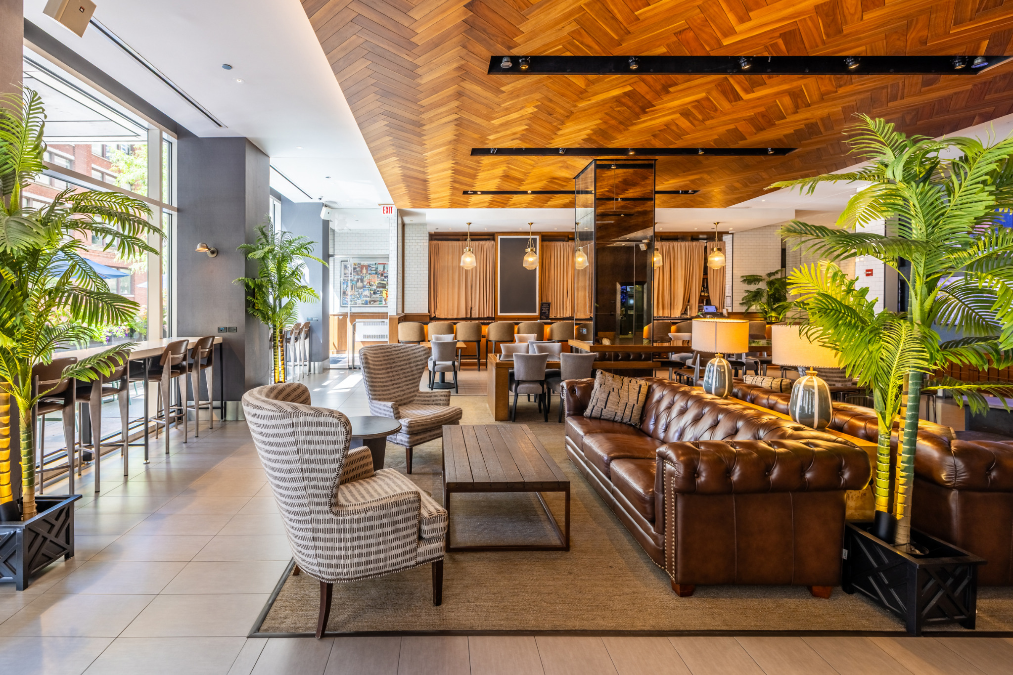 The Lobby Bar at The Magnificent Mile