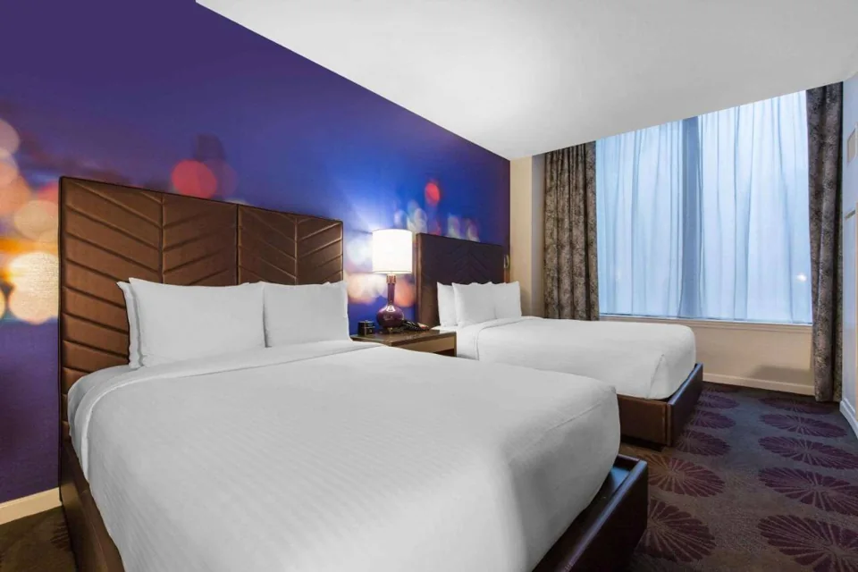 Double Queen guest room at Magnificent Mile