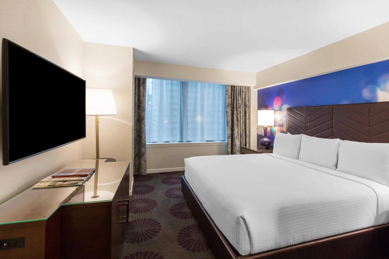 King room at Magnificent Mile